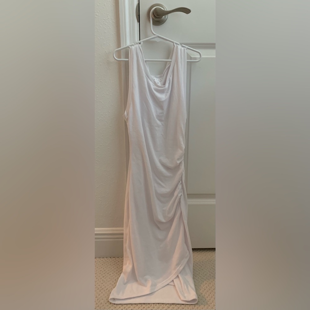 White body con dress | With some ruching on the side